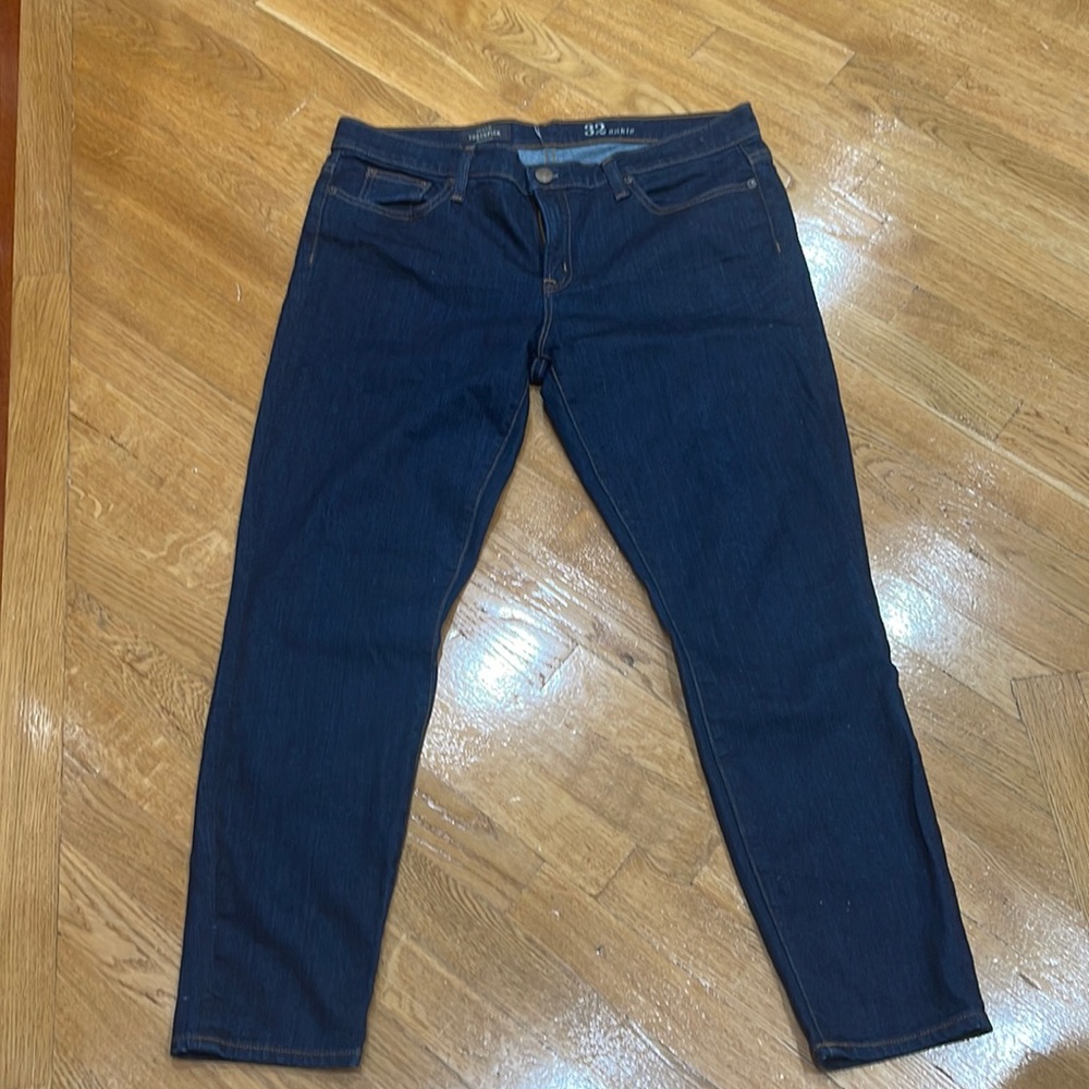 Beautiful toothpick skinny Jean